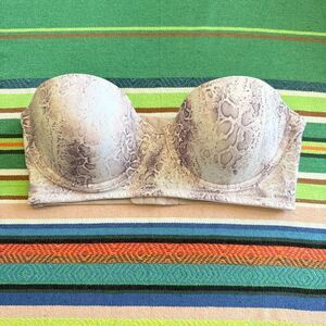 Undies Snakeskin Print Strapless Balconette Bra in Pastel Pink & Cream size 34C